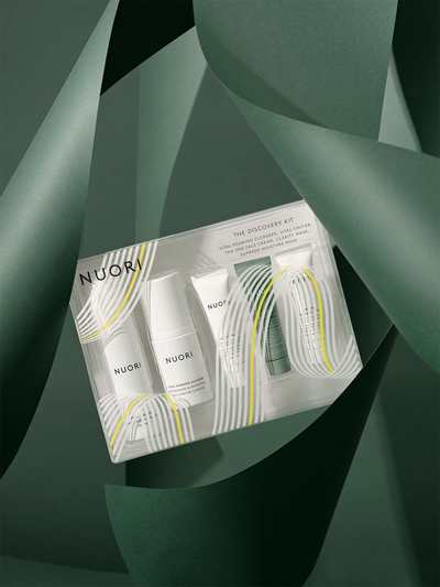 NUORI The Discovery Kit
Vital Foaming Cleanser (30ml), Vital Unifier (50ml), The One (10ml), Supreme Moisture Mask (7ml), and Clarity Mask (7ml).